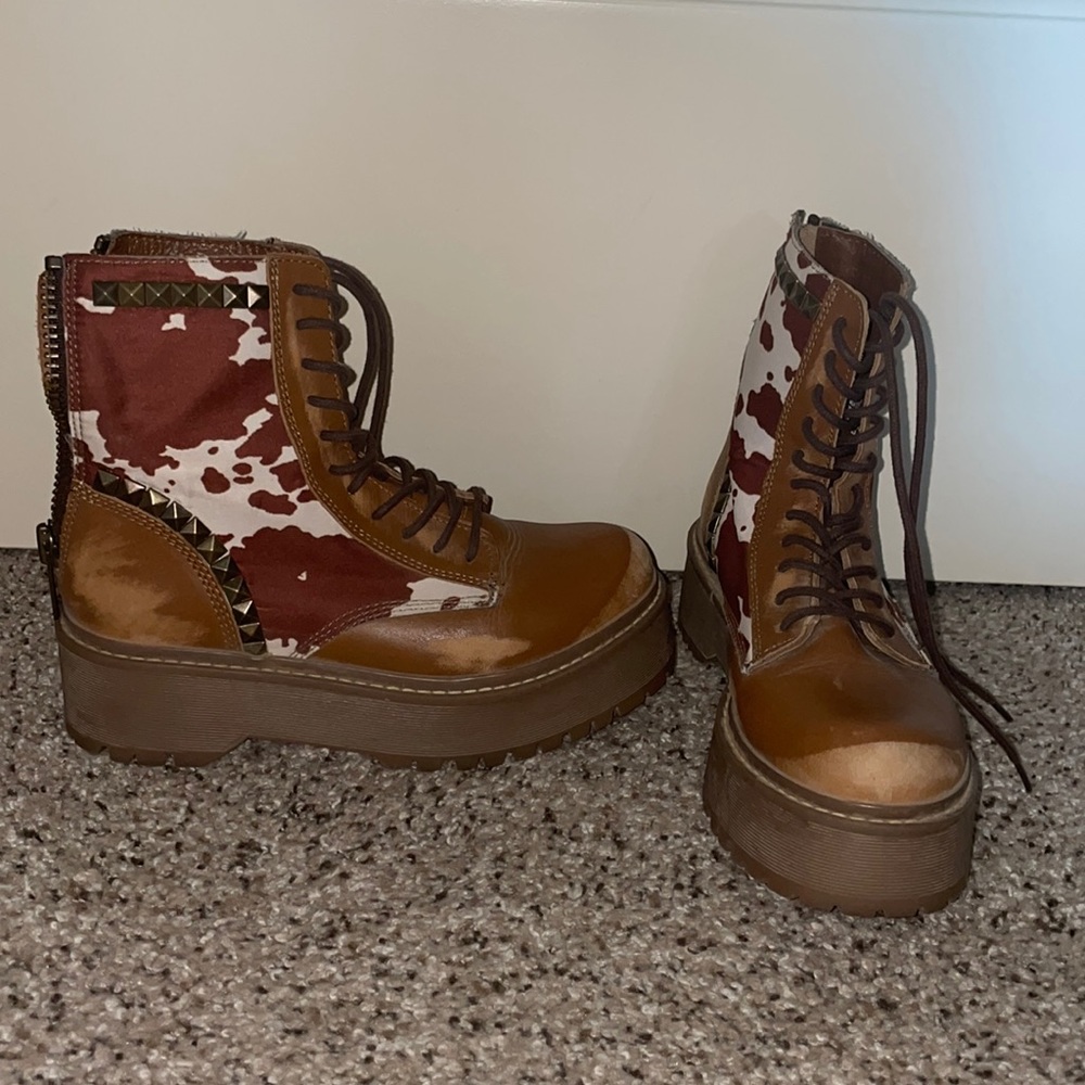 Steve Madden “Activated” Combat Boot